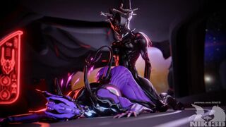 Two Valkyr Warframes vibing (tail version)