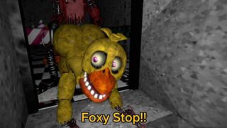 Foxy fucks chica's booty.