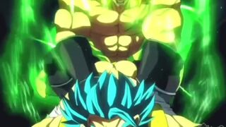 Broly DEMOLISHES Gogeta