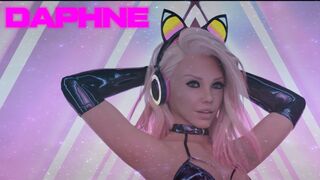 Daphne Does a Little Dance for Ya! - Full Bodied