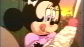 Minnie massaging the homeless