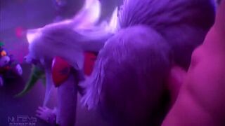 Roxanne back service