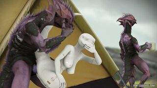 He and crusch lulu cover his mouth