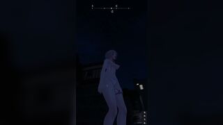 Manaka Walking around the city naked