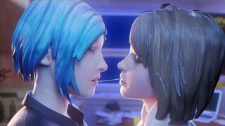 Max & Chloe Kiss